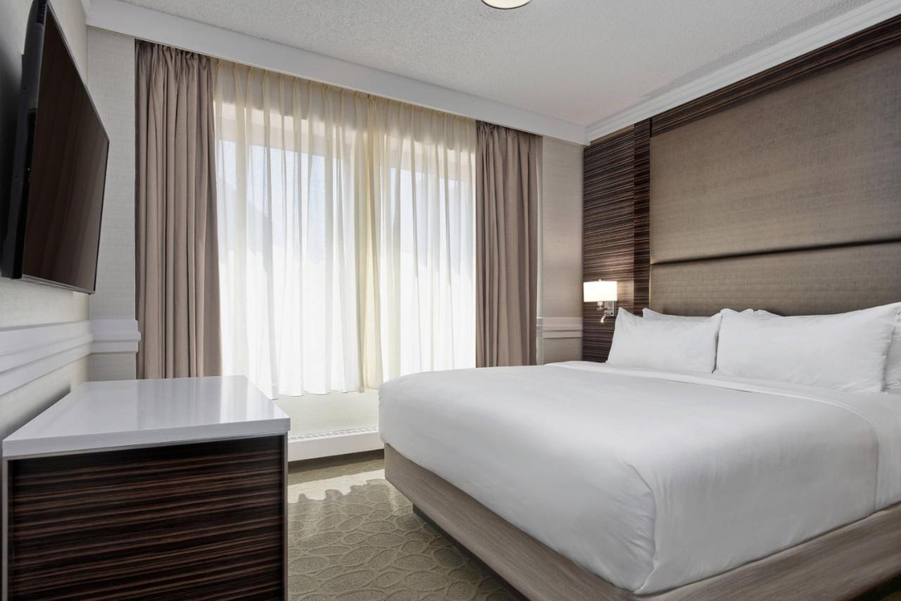 Delta Hotels By Marriott Edmonton Centre Suites Eksteriør bilde