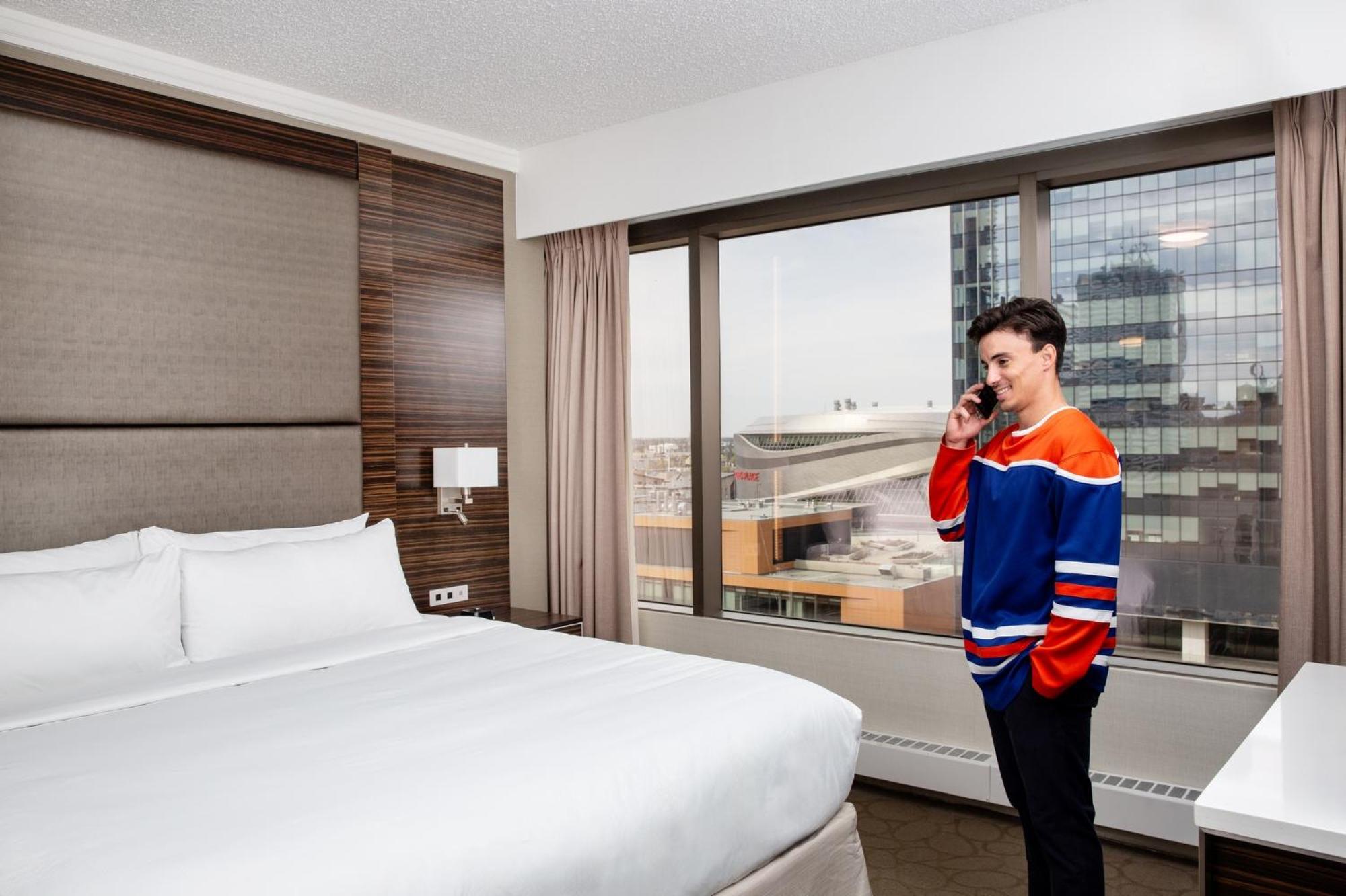 Delta Hotels By Marriott Edmonton Centre Suites Eksteriør bilde