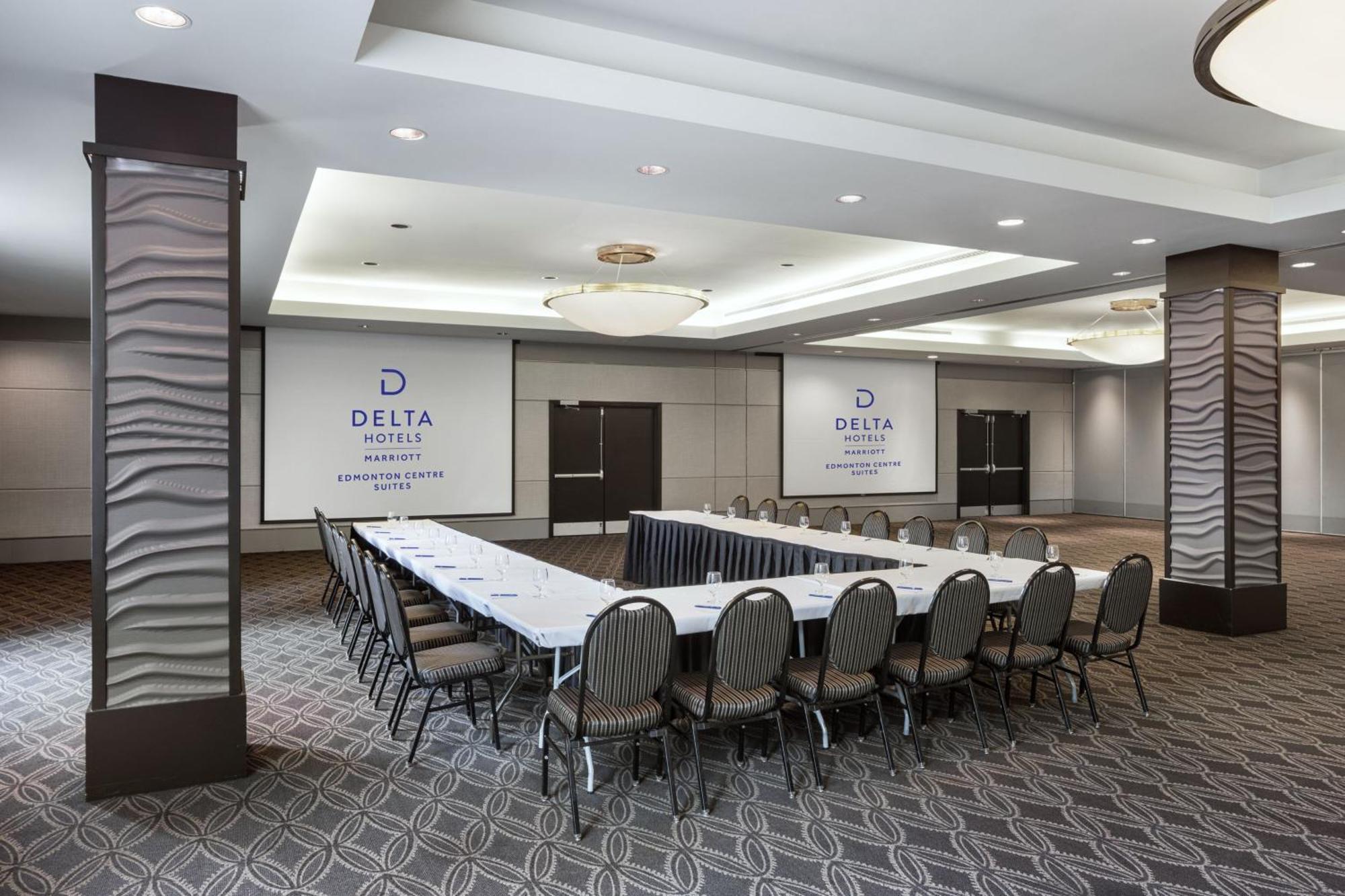 Delta Hotels By Marriott Edmonton Centre Suites Eksteriør bilde