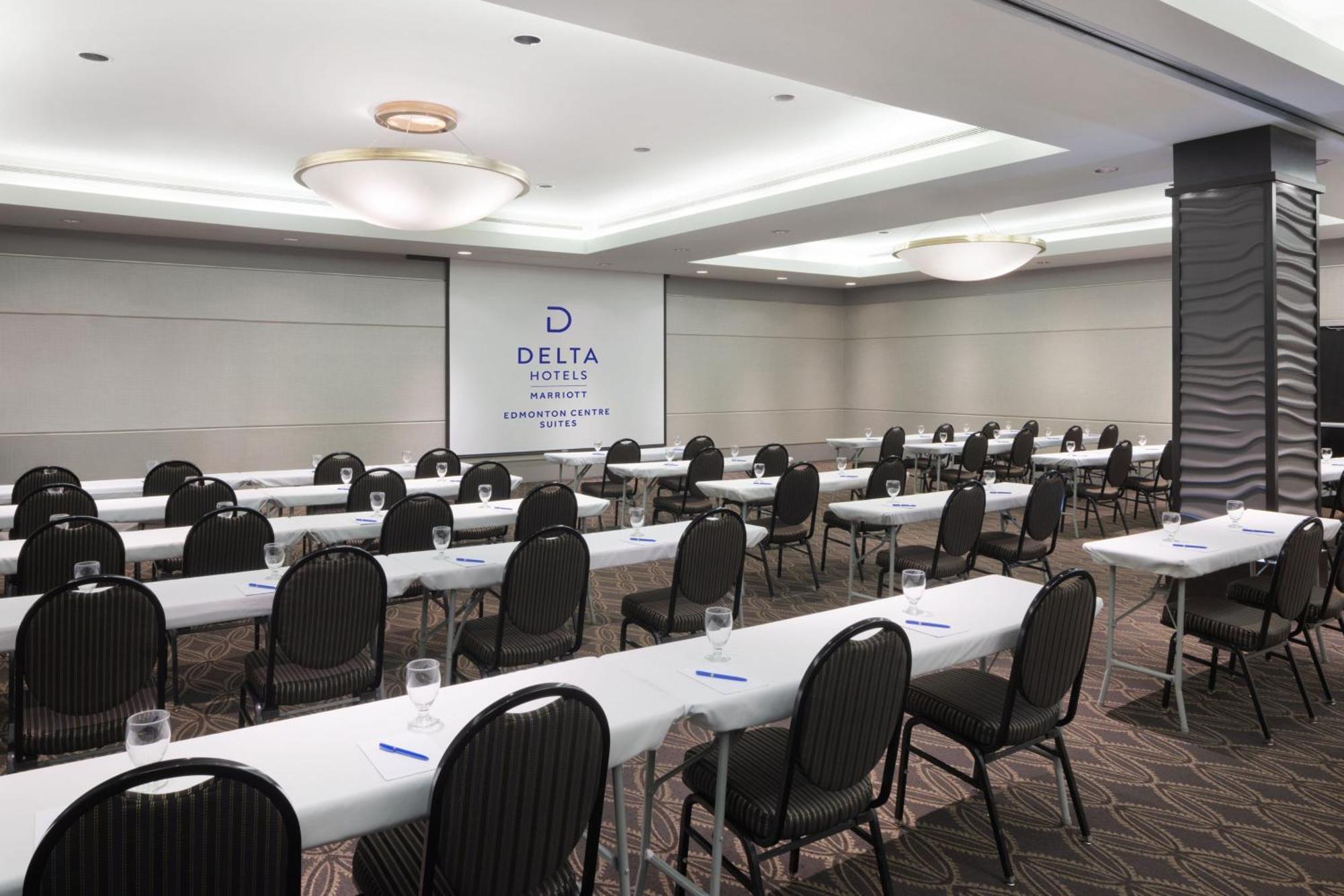Delta Hotels By Marriott Edmonton Centre Suites Eksteriør bilde
