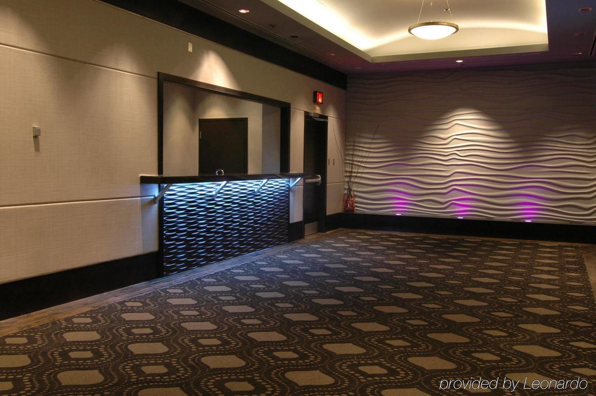Delta Hotels By Marriott Edmonton Centre Suites Eksteriør bilde