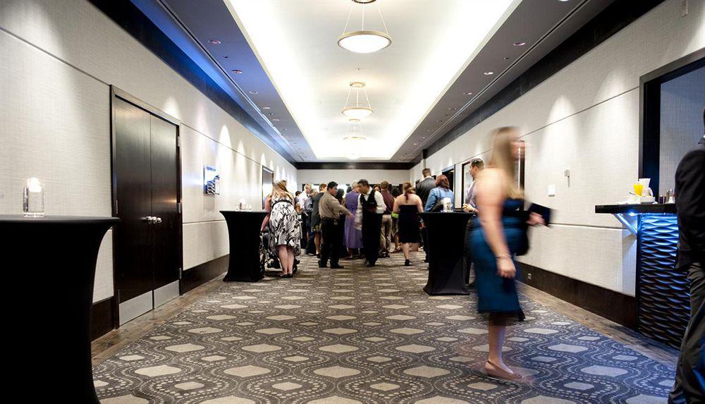 Delta Hotels By Marriott Edmonton Centre Suites Eksteriør bilde